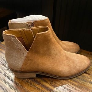Frye & Co booties - new, never worn but I do not have the box. Size women’s 7.5M